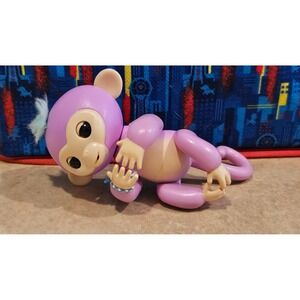 WowWee Purple Interactive Finger Monkey Toy with Bracelet‎ Sound Activated